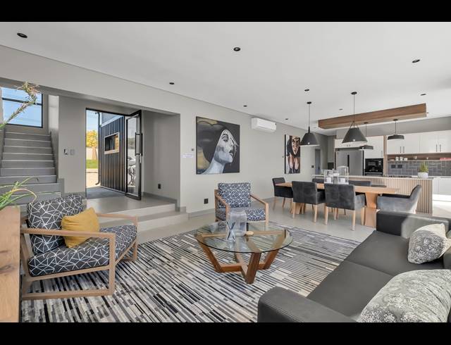 4 BEDROOM HOUSE FOR SALE IN HELDERFONTEIN ESTATE
